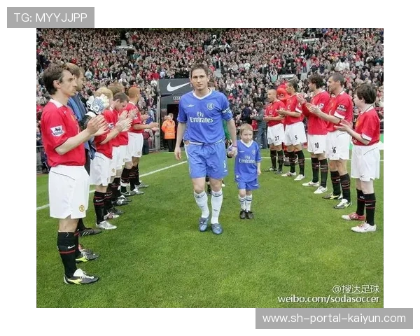 海外小球迷观赛故事:泰国村庄集体观看英超早场成周末固定仪式